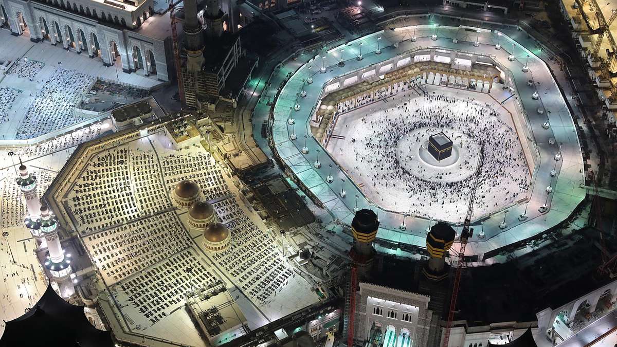 Saudi Arabia’s mosques asked to refuse volume on loudspeakers